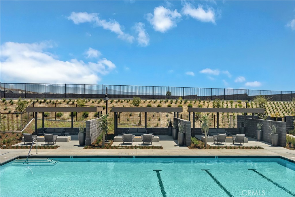 15907 Blue Copper Way Fontana, CA 92336 - Photo 24 of 31 Amenities/pool