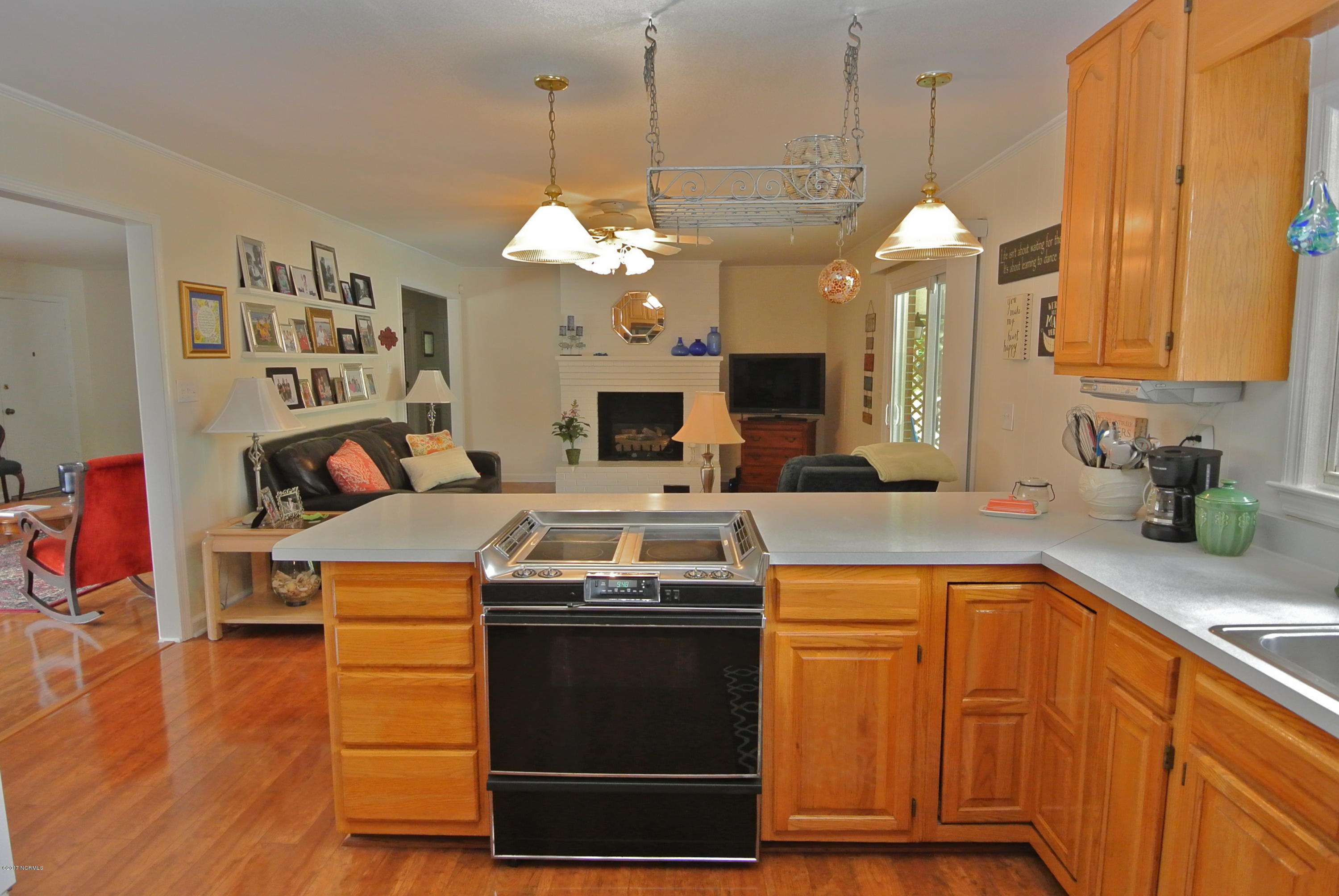 1502 Kimberly Road New Bern, NC 28562 - Photo 18 of 58 DSC_0673