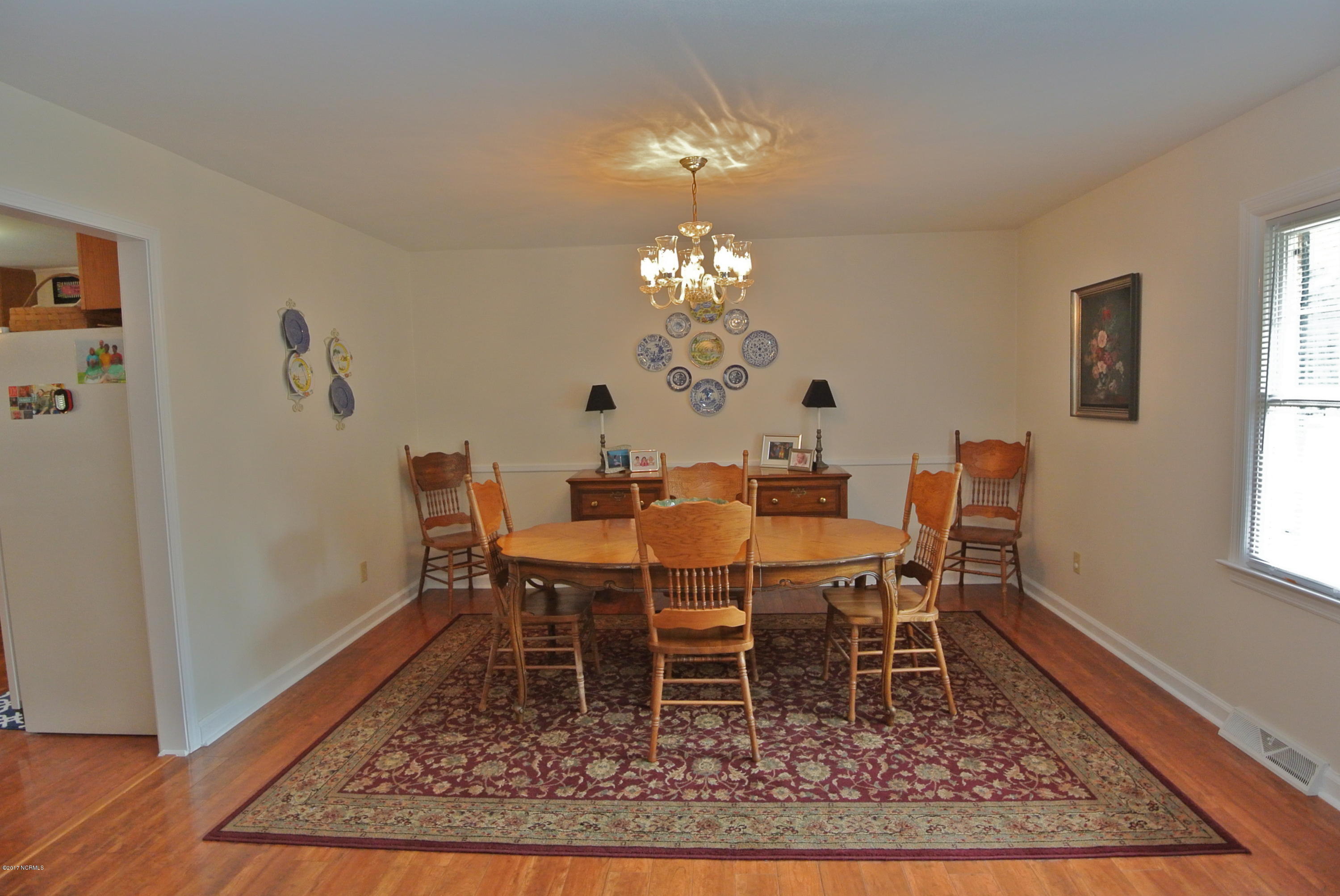 1502 Kimberly Road New Bern, NC 28562 - Photo 10 of 58 DSC_0689