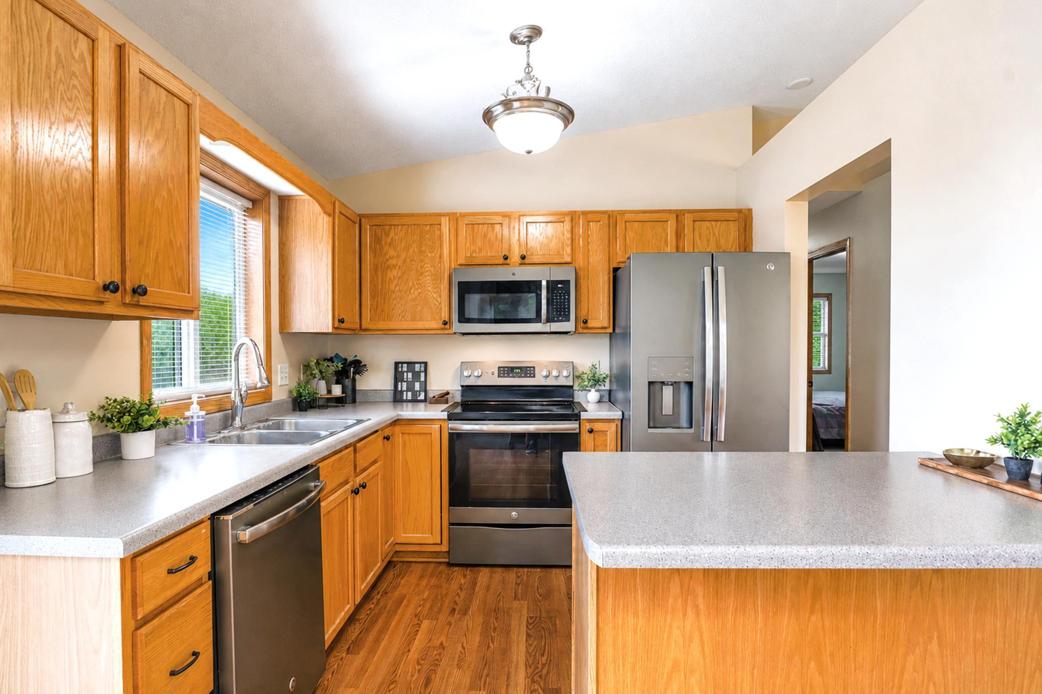 5312 Kingsbury Place Northwest Rochester, MN 55901 - Photo 11 of 41