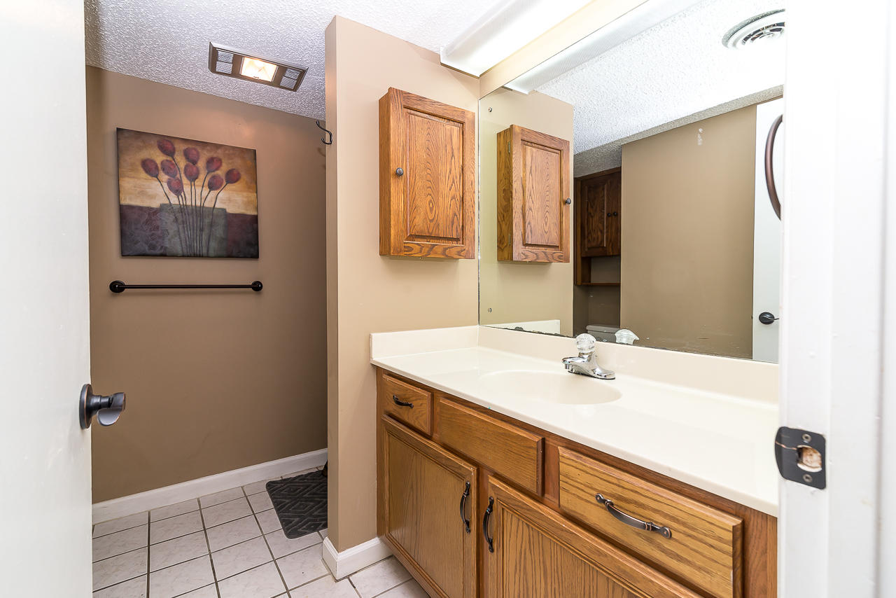 221 Woodland Road, Unit 302 Gatlinburg, TN 37738 - Photo 14 of 27 GSM_8926
