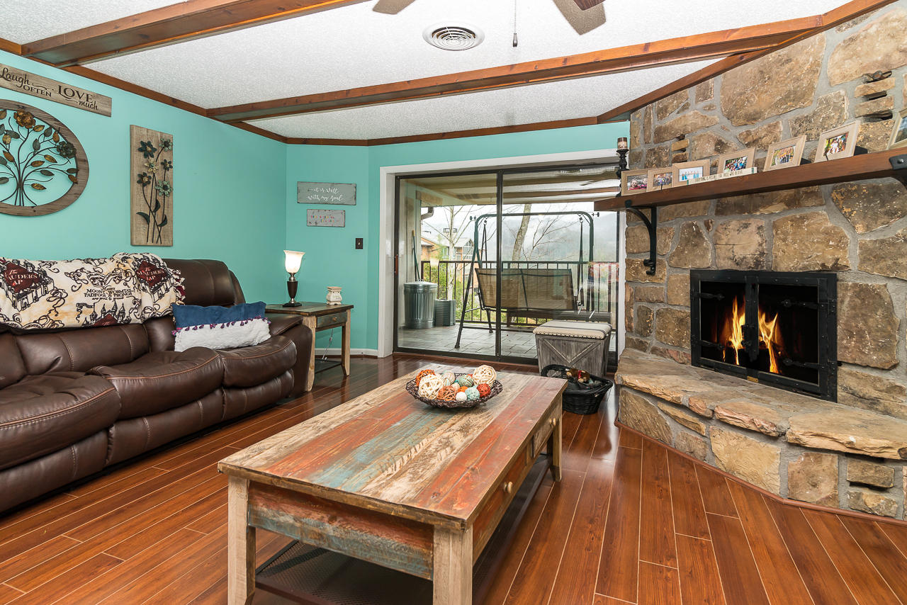 221 Woodland Road, Unit 302 Gatlinburg, TN 37738 - Photo 24 of 27 GSM_8946-Edit