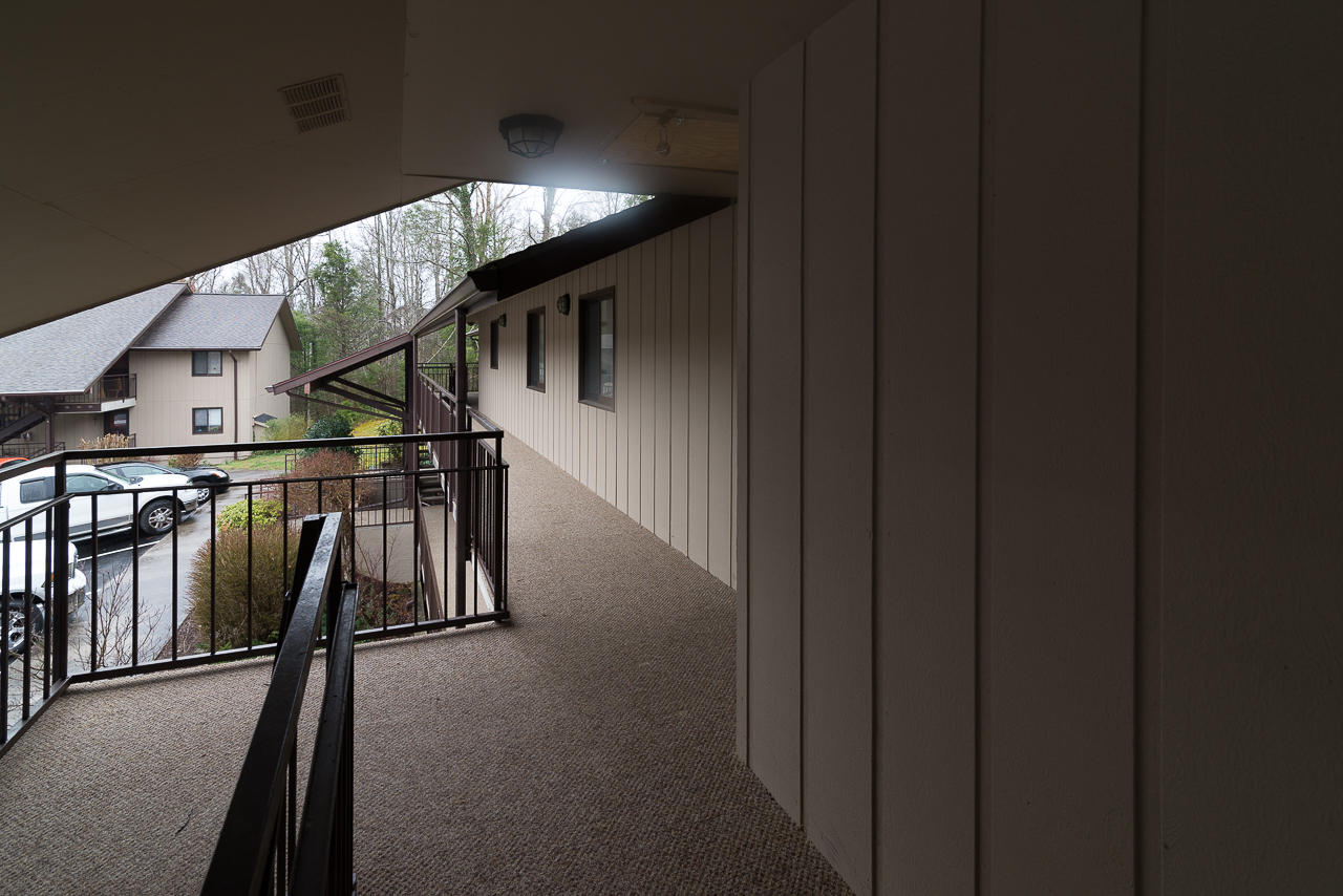 221 Woodland Road, Unit 302 Gatlinburg, TN 37738 - Photo 26 of 27 GSM_8948