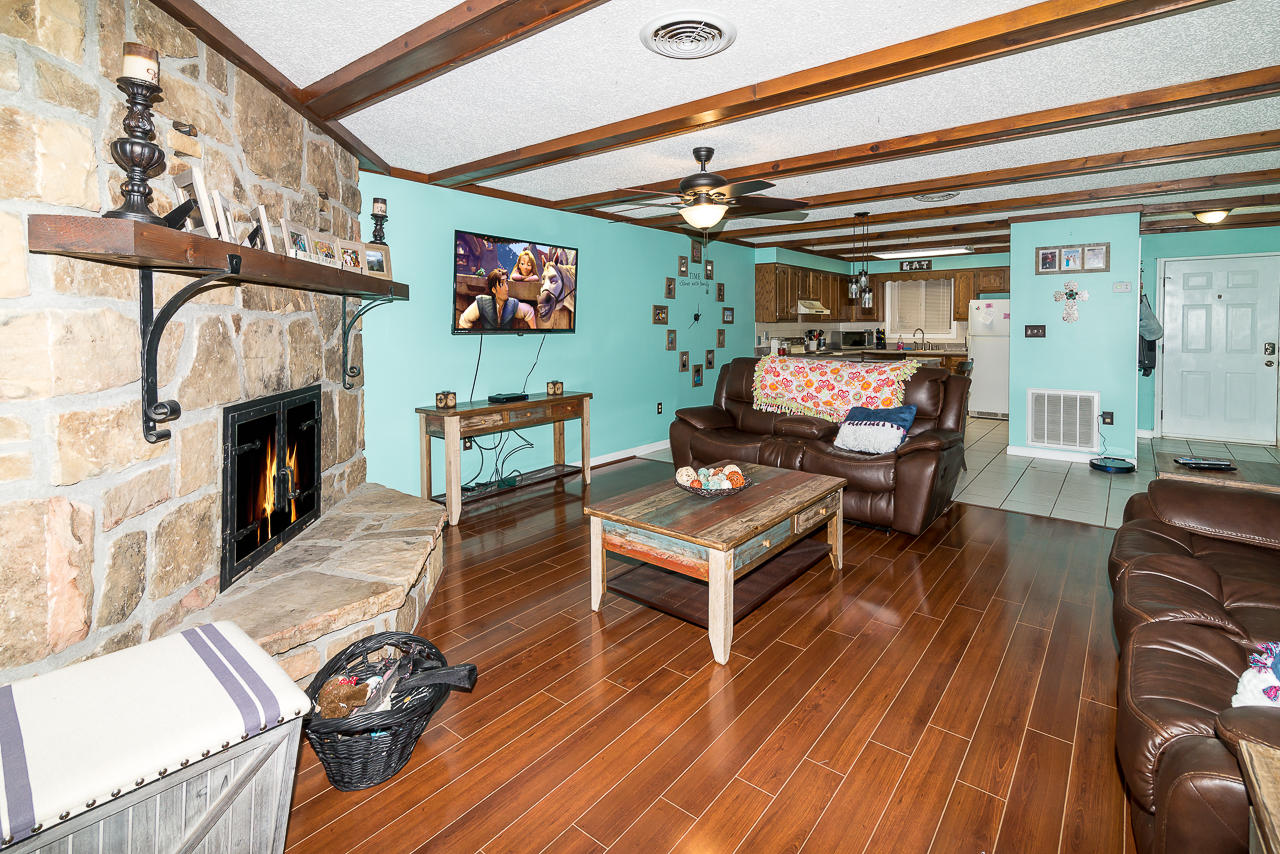 221 Woodland Road, Unit 302 Gatlinburg, TN 37738 - Photo 8 of 27 GSM_8915-Edit