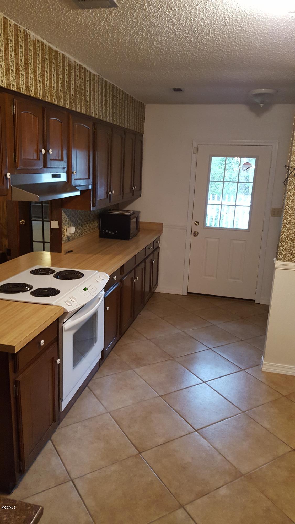 50 D And N Road Picayune, MS 39466 - Photo 7 of 29 Long Galley Style Kitchen