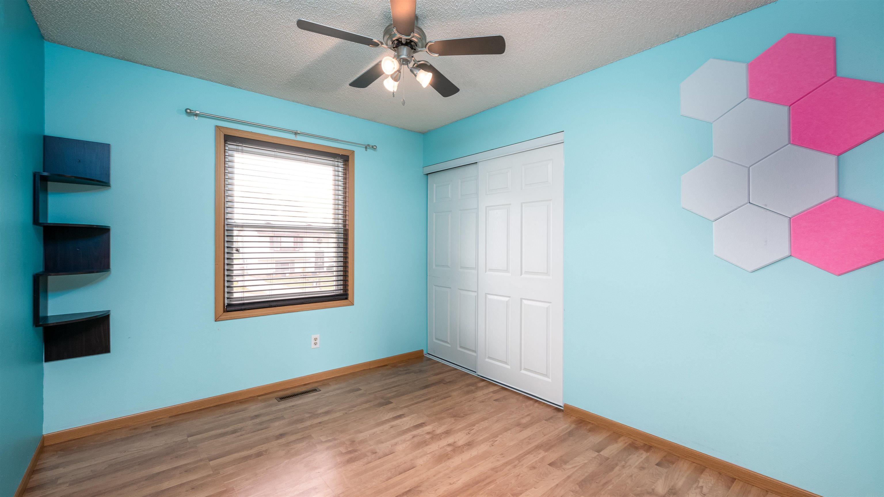 1517 Shultz Street Waterloo, IA 50707 - Photo 11 of 30 Gallery Image 11