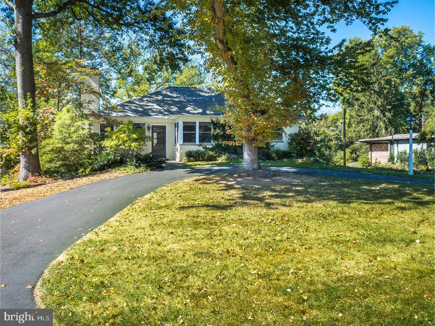 212 Locust Road Fort Washington, PA 19034 - Photo 3 of 22 Exterior Front