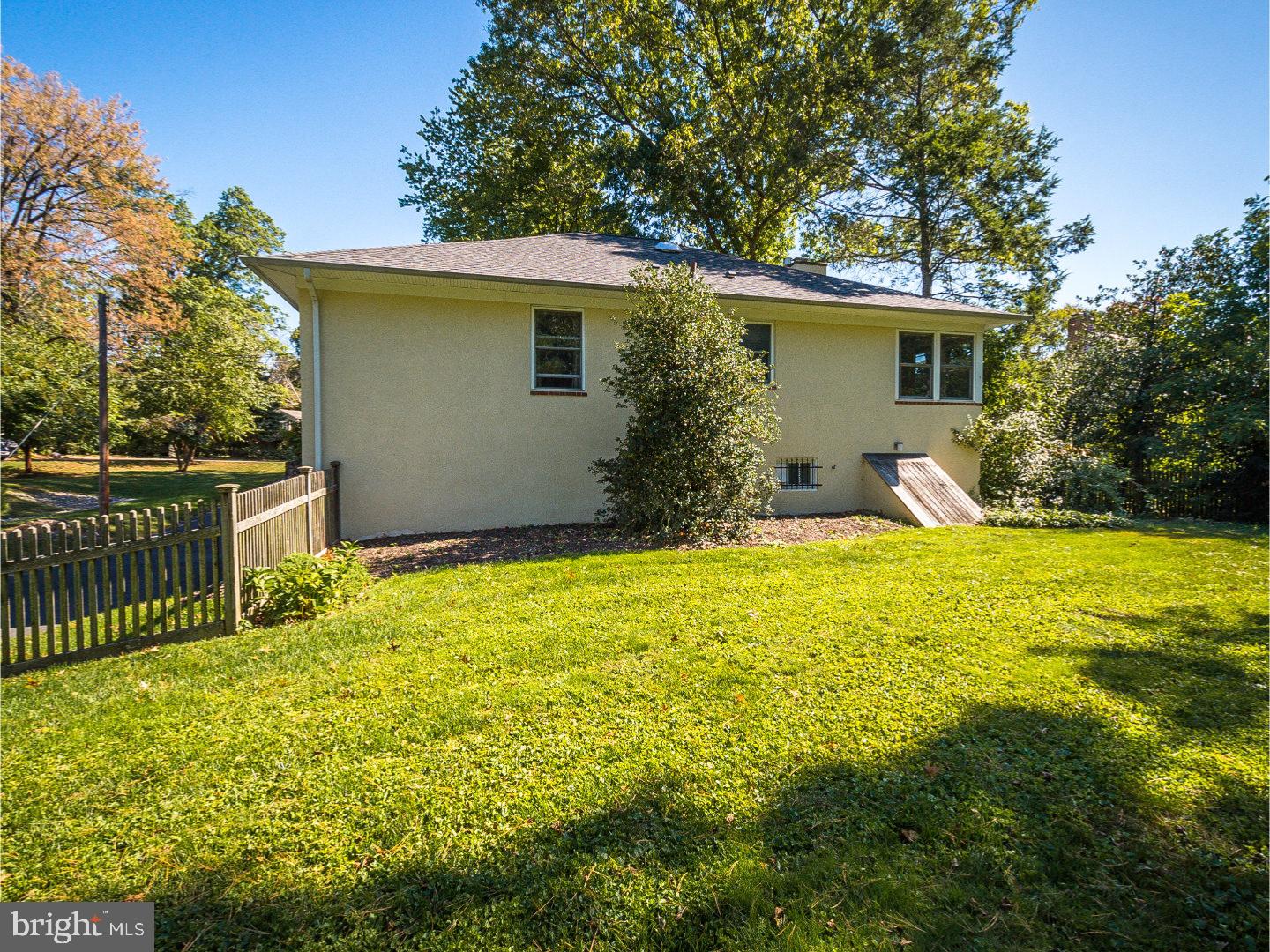 212 Locust Road Fort Washington, PA 19034 - Photo 22 of 22 Exterior Back