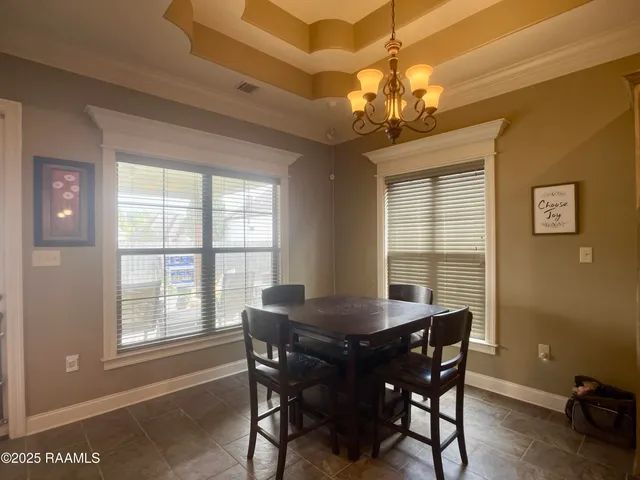 $2,150 | 144 Heathwood Drive, Broussard, LA 70518