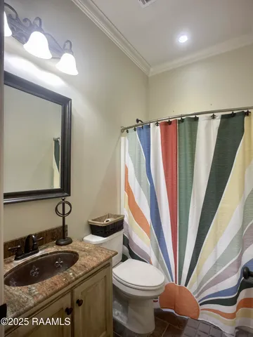 $2,150 | 144 Heathwood Drive, Broussard, LA 70518