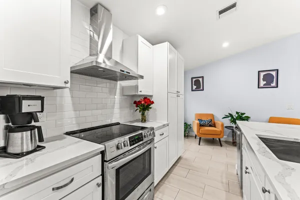 $458,000 | 9702 Harbour Lake Circle, Boynton Beach, FL 33437