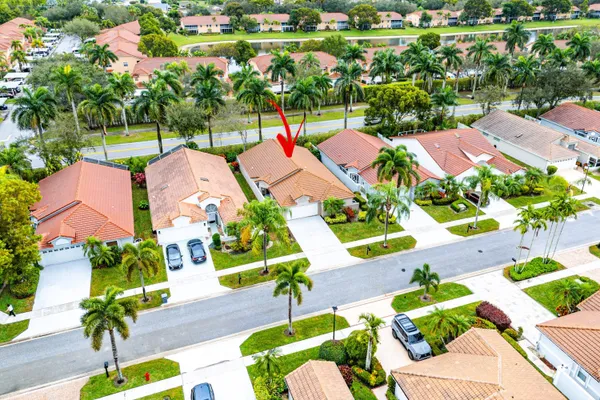 $458,000 | 9702 Harbour Lake Circle, Boynton Beach, FL 33437