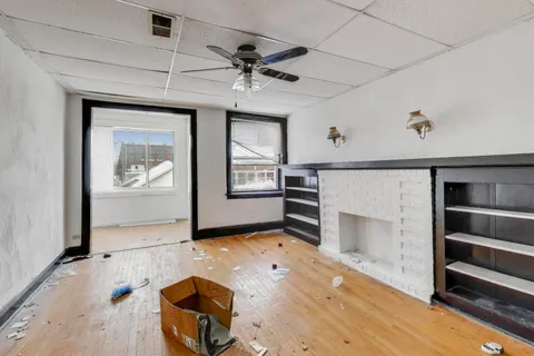 $299,000 | 4105-03 West Grenshaw Street, Chicago, IL 60624