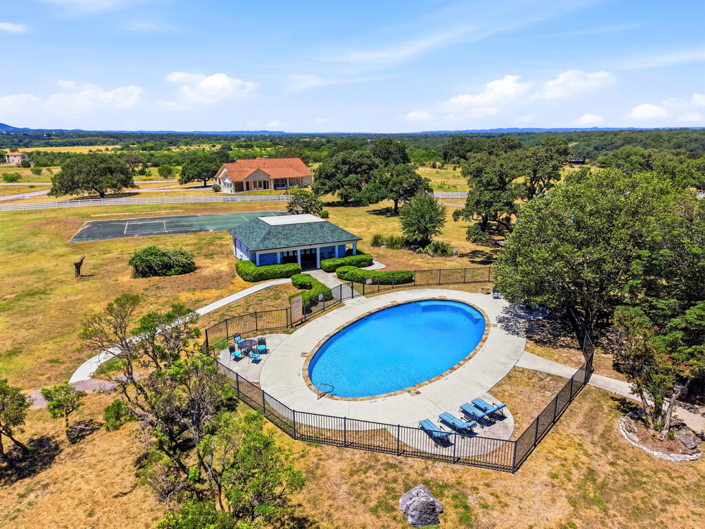 228 Lucky Ridge Bandera, TX 78003 - Photo 73 of 74 Gallery Image 73