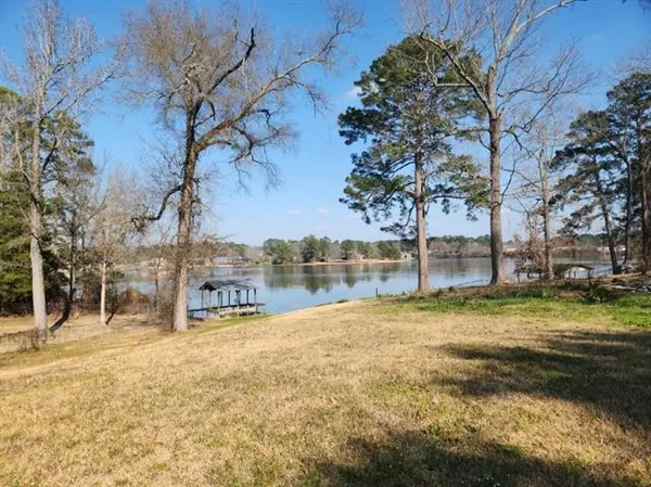 $299,000 | 111 Johnson Lane, Natchitoches, LA 71457