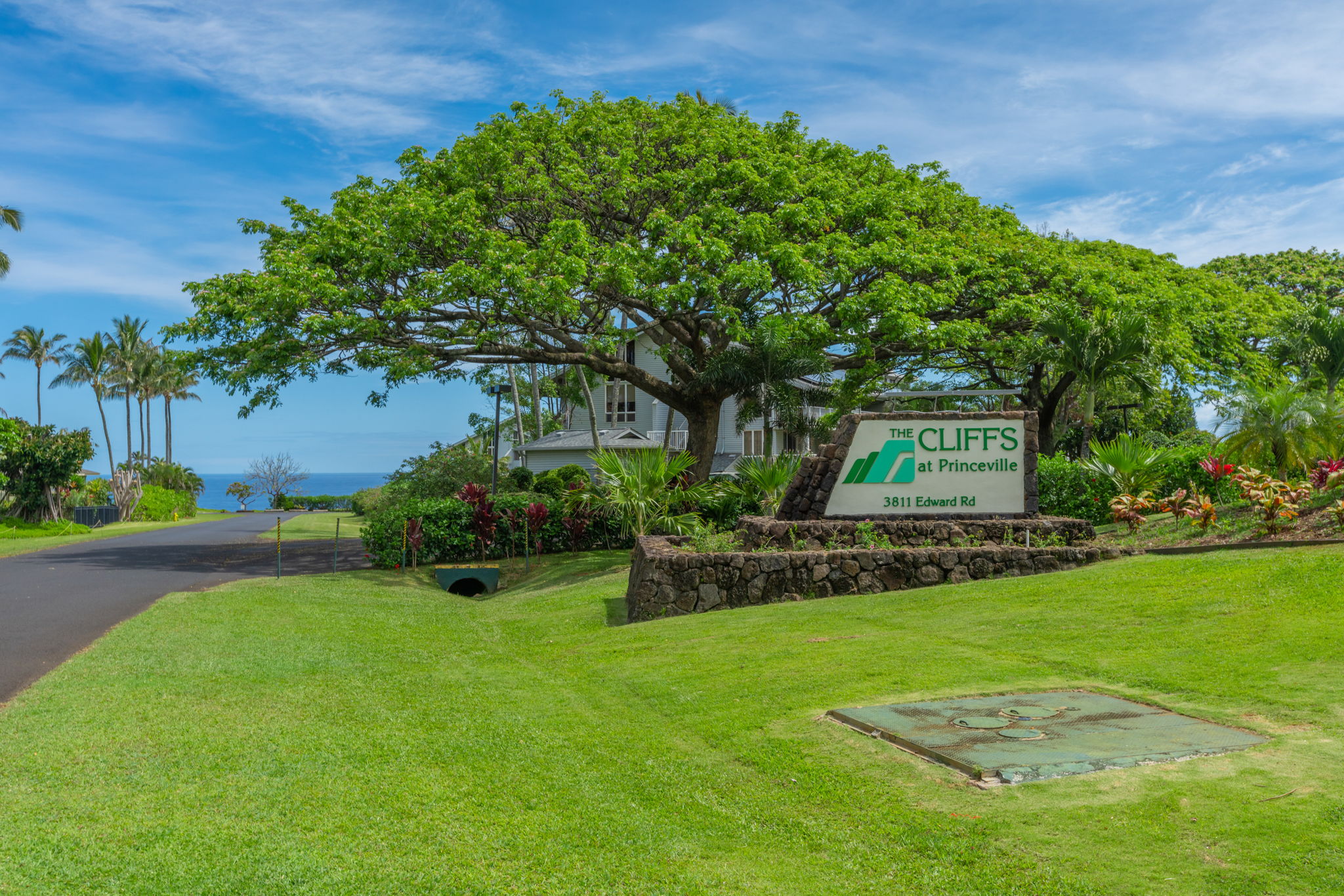 3811 Edward Road, Unit 8204 Princeville, HI 96722 - Photo 28 of 29 a view of a back yard