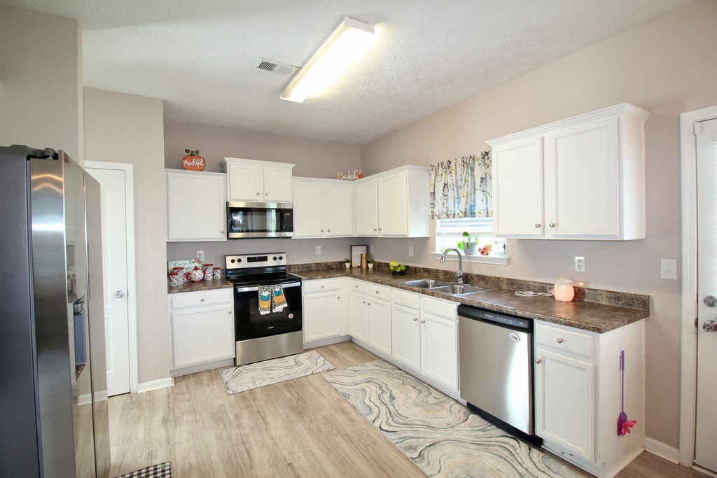 33 Apache Trail Fort Mitchell, AL 36856 - Photo 18 of 50