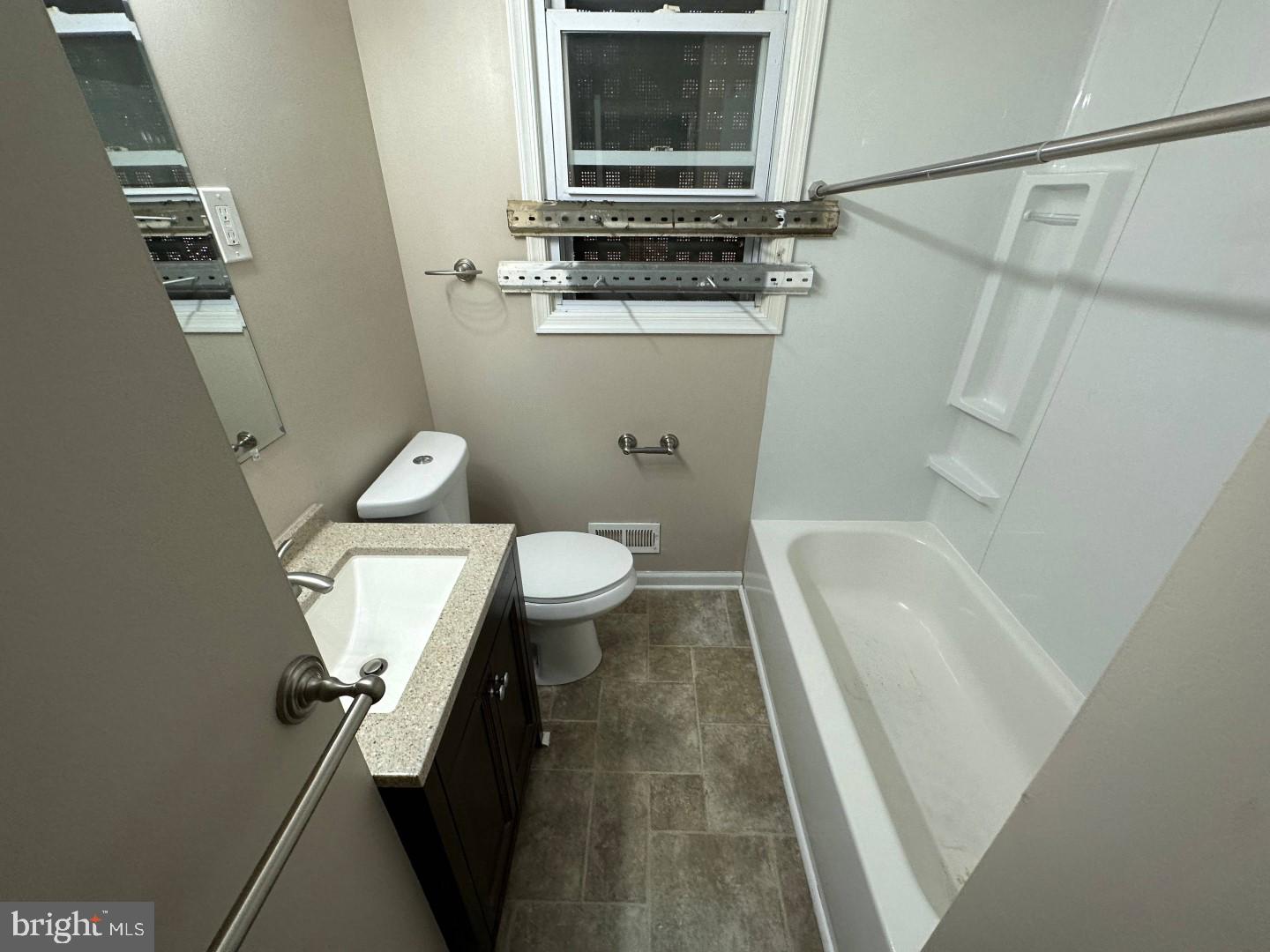 7939 Dalrose Avenue Rosedale, MD 21237 - Photo 15 of 15 Bath