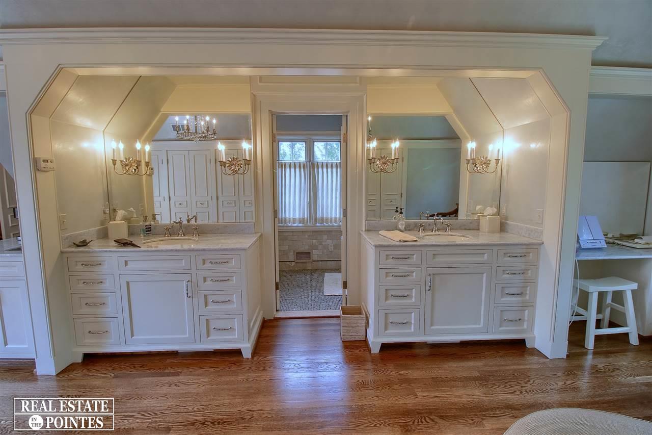 154 Cloverly Road Grosse Pointe Farms, MI 48236 - Photo 29 of 52