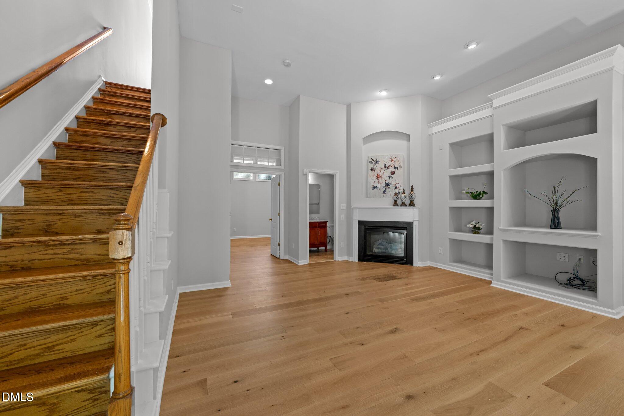 6809 Middleboro Drive Raleigh, NC 27612 - Photo 25 of 37 29-web-or-mls-3D5A7374