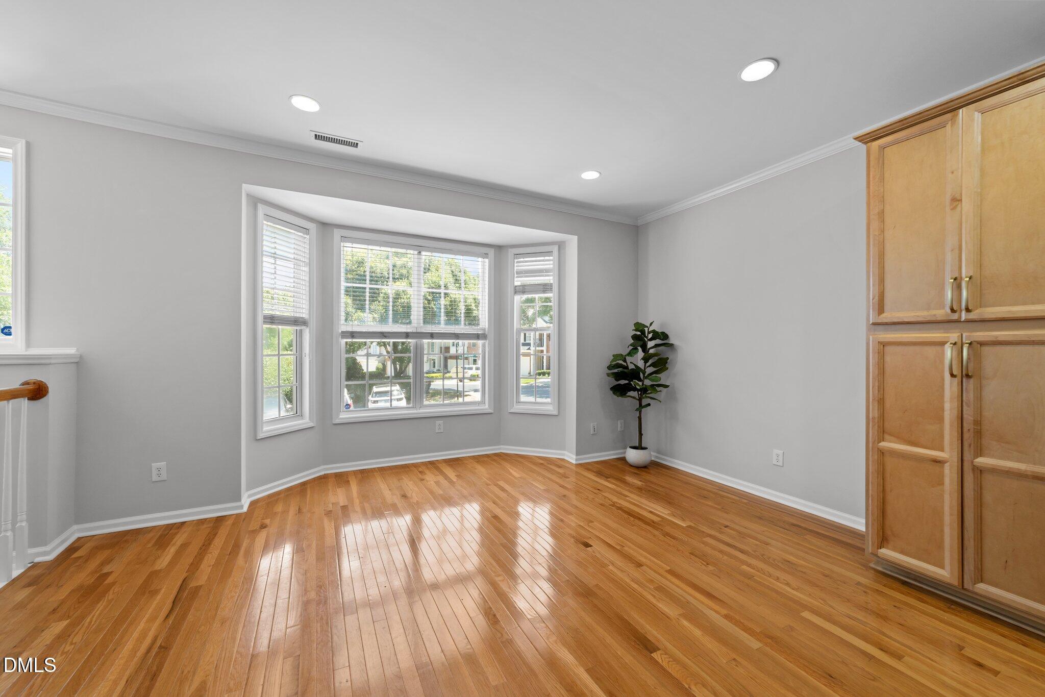 6809 Middleboro Drive Raleigh, NC 27612 - Photo 4 of 37 5-web-or-mls-3D5A7299