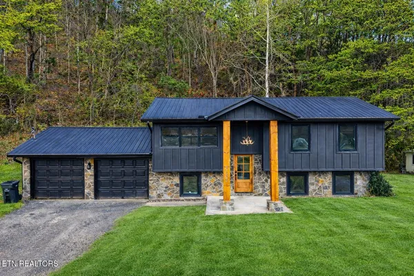 $650,000 | 3139 Easy Street, Pigeon Forge, TN 37862