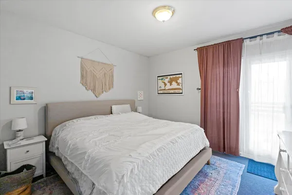 $3,150 | 1345 West Walton Street, Unit 2, Chicago, IL 60642