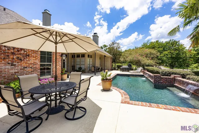 $795,000 | 19027 Spyglass Hill Drive, Baton Rouge, LA 70809