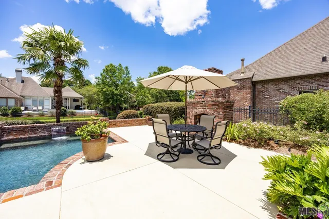 $795,000 | 19027 Spyglass Hill Drive, Baton Rouge, LA 70809