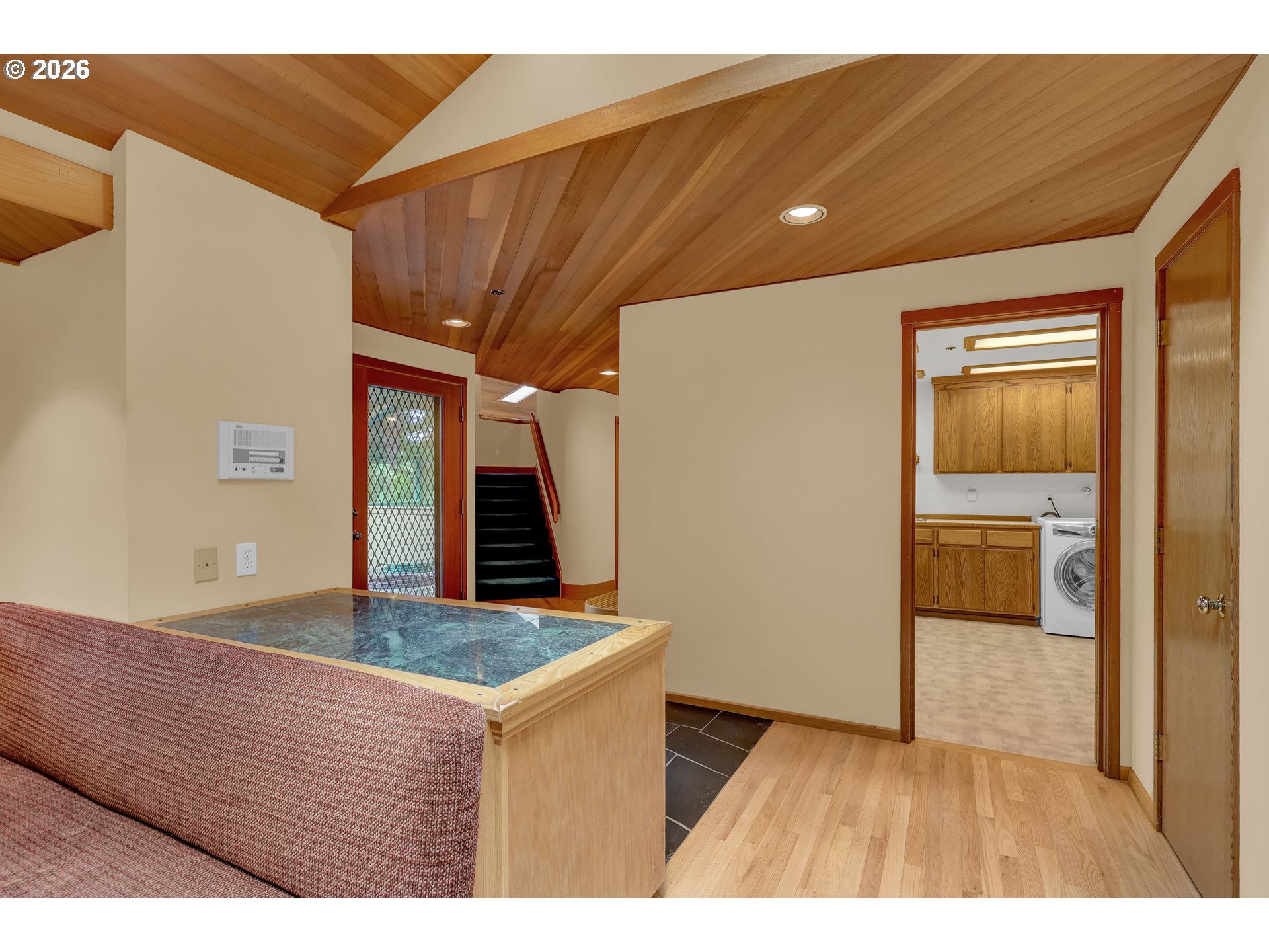 85368 Ridge Top Drive Eugene, OR 97405 - Photo 23 of 48 Utility Room