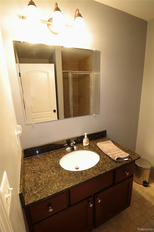 17069 East 14 Mile Road, Unit 8 Fraser, MI 48026 - Photo 20 of 28 Gallery Image 20