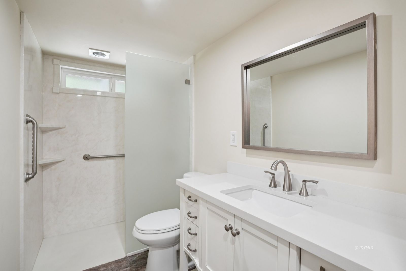 25430 Palomar Road Idyllwild, CA 92549 - Photo 12 of 38 a bathroom with a sink toilet and a mirror