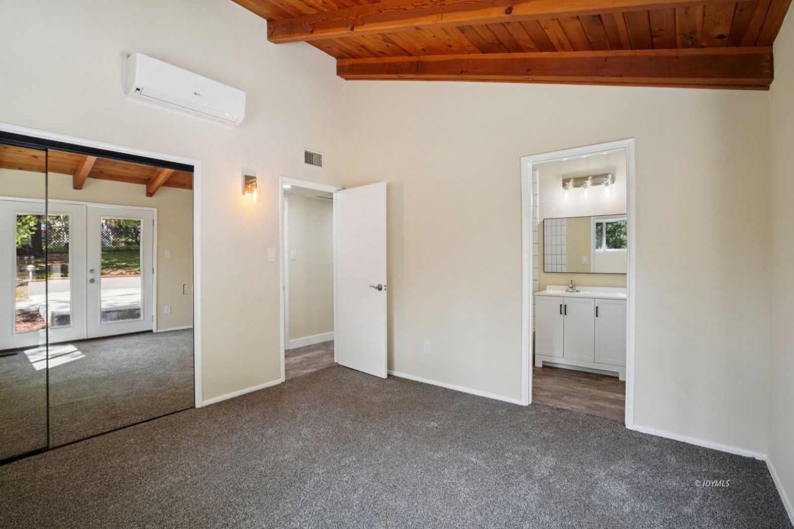 25430 Palomar Road Idyllwild, CA 92549 - Photo 18 of 38 a view of a hallway with a room