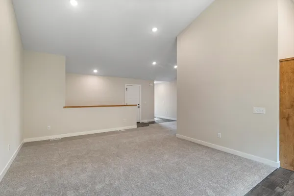 $299,999 | S1546 Shawnee Drive, Unit A, Alma, WI 54610