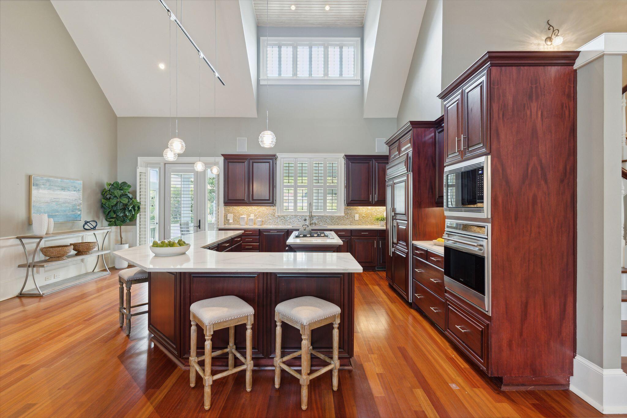 308 Gunboat Lane Charleston, SC 29492 - Photo 19 of 64 308GunboatLn-KeenEyeMarketing-007