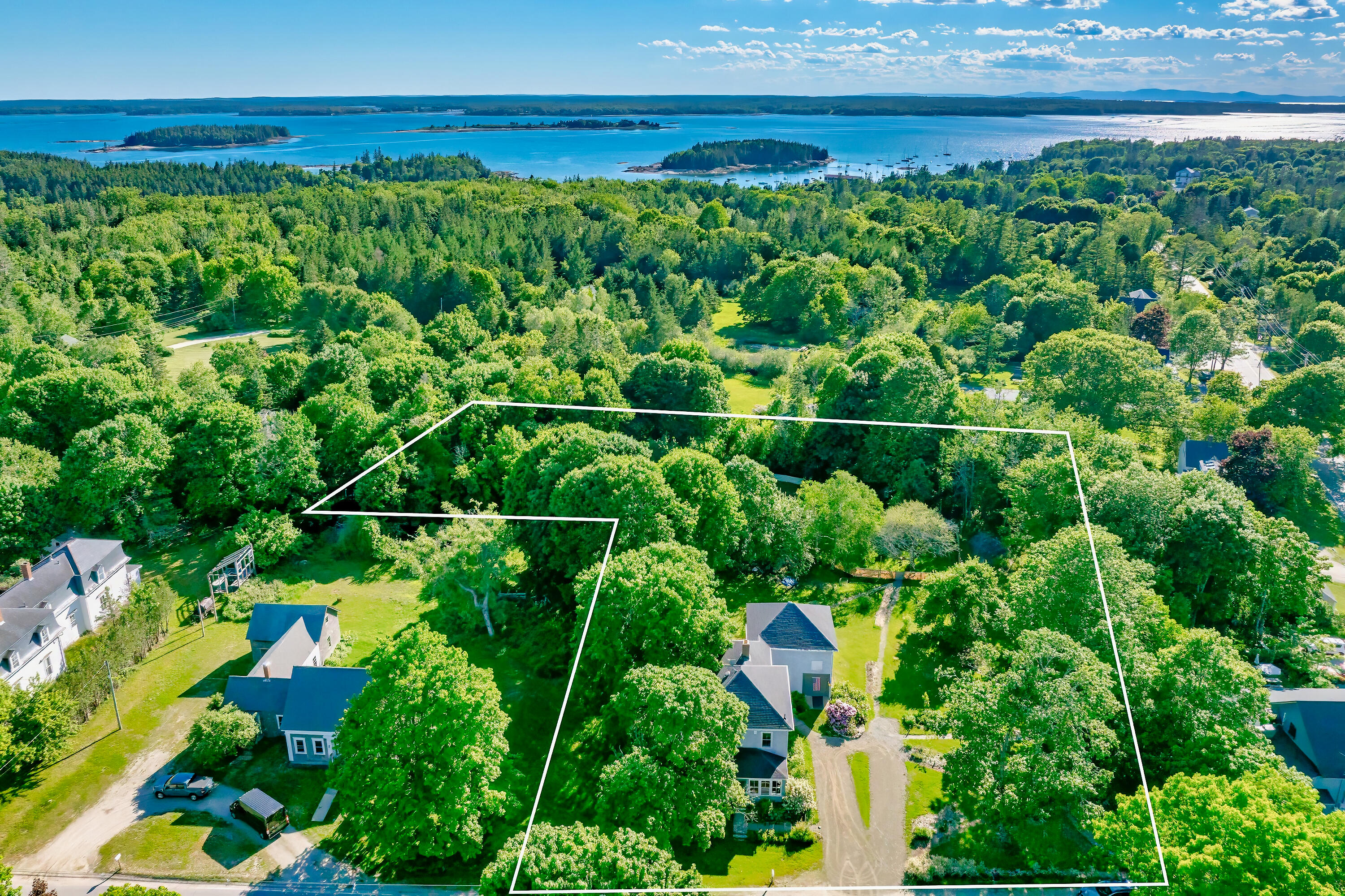 9 Naskeag Point Road Brooklin, ME 04616 - Photo 5 of 50 9Naskeag_DTP_005