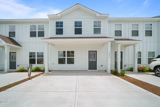 $238,376 | 5870 Tyndall Parkway, Panama City, FL 32404