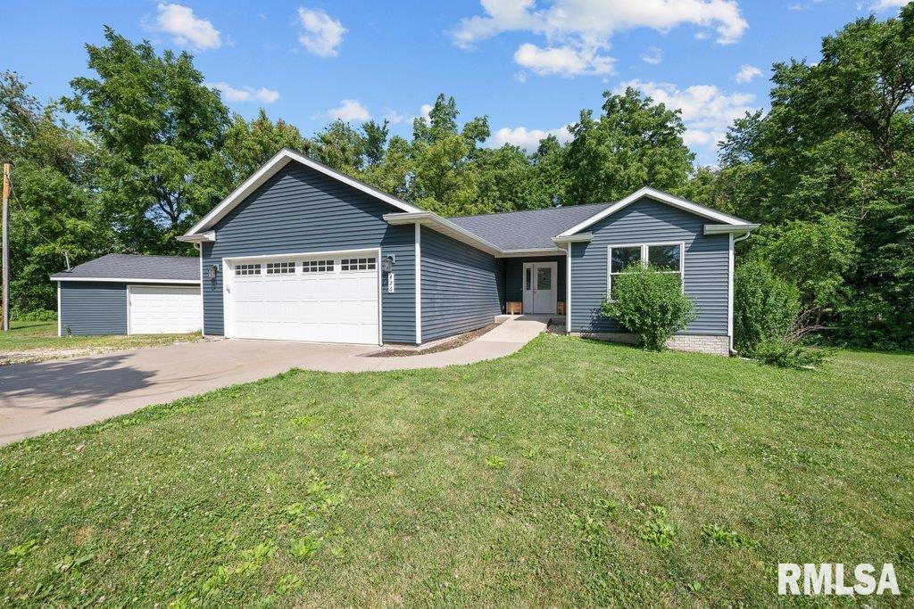 426 Lost Grove Road Princeton, IA 52768 - Photo 2 of 31 Gallery Image 2