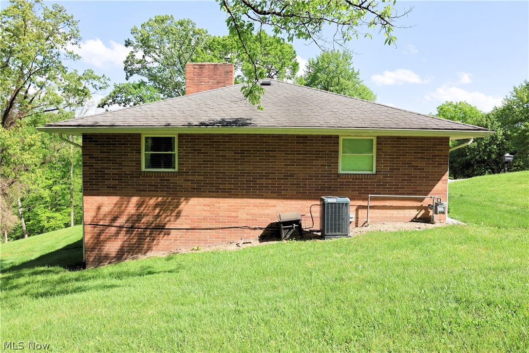 788 Ridgewood Drive Coshocton, OH 43812 - Photo 6 of 44