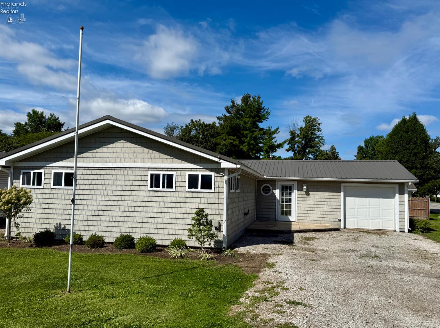 301 Gumwood Road Huron, OH 44839 - Photo 2 of 33 Gallery Image 2