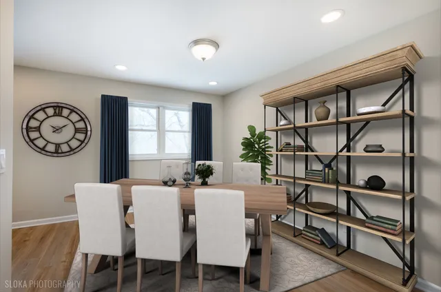 $414,000 | 305 East Country Drive, Bartlett, IL 60103