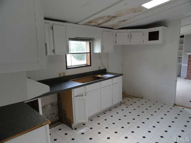 2458 Frazier Road Middlesex, NC 27557 - Photo 3 of 9