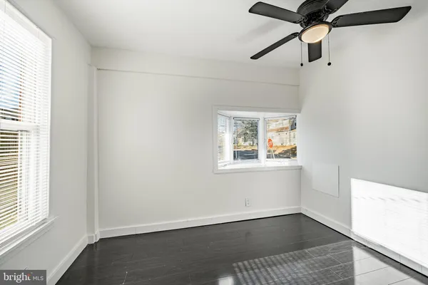 $350,000 | 101 South Glenwood Avenue, Aldan, PA 19018