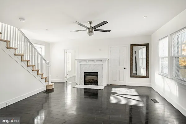 $350,000 | 101 South Glenwood Avenue, Aldan, PA 19018