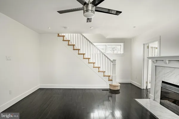 $350,000 | 101 South Glenwood Avenue, Aldan, PA 19018