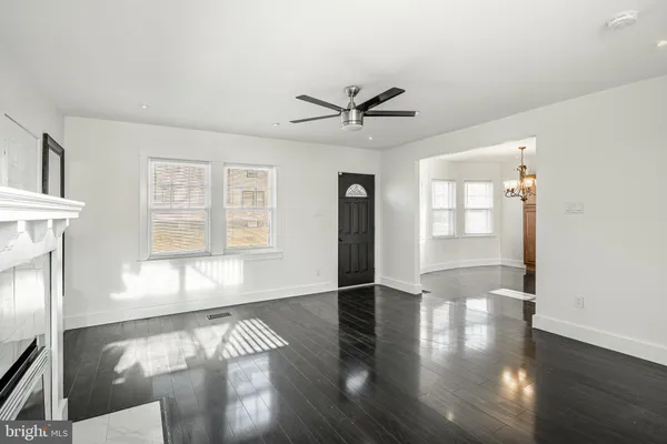 $350,000 | 101 South Glenwood Avenue, Aldan, PA 19018