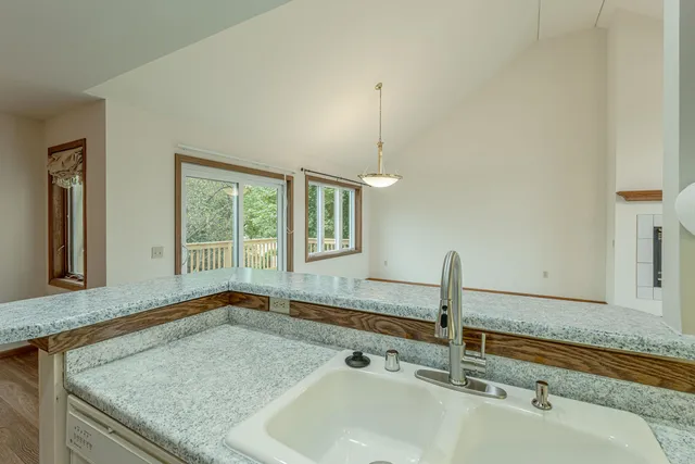 $460,000 | 4 Sebring Court, Madison, WI 53719