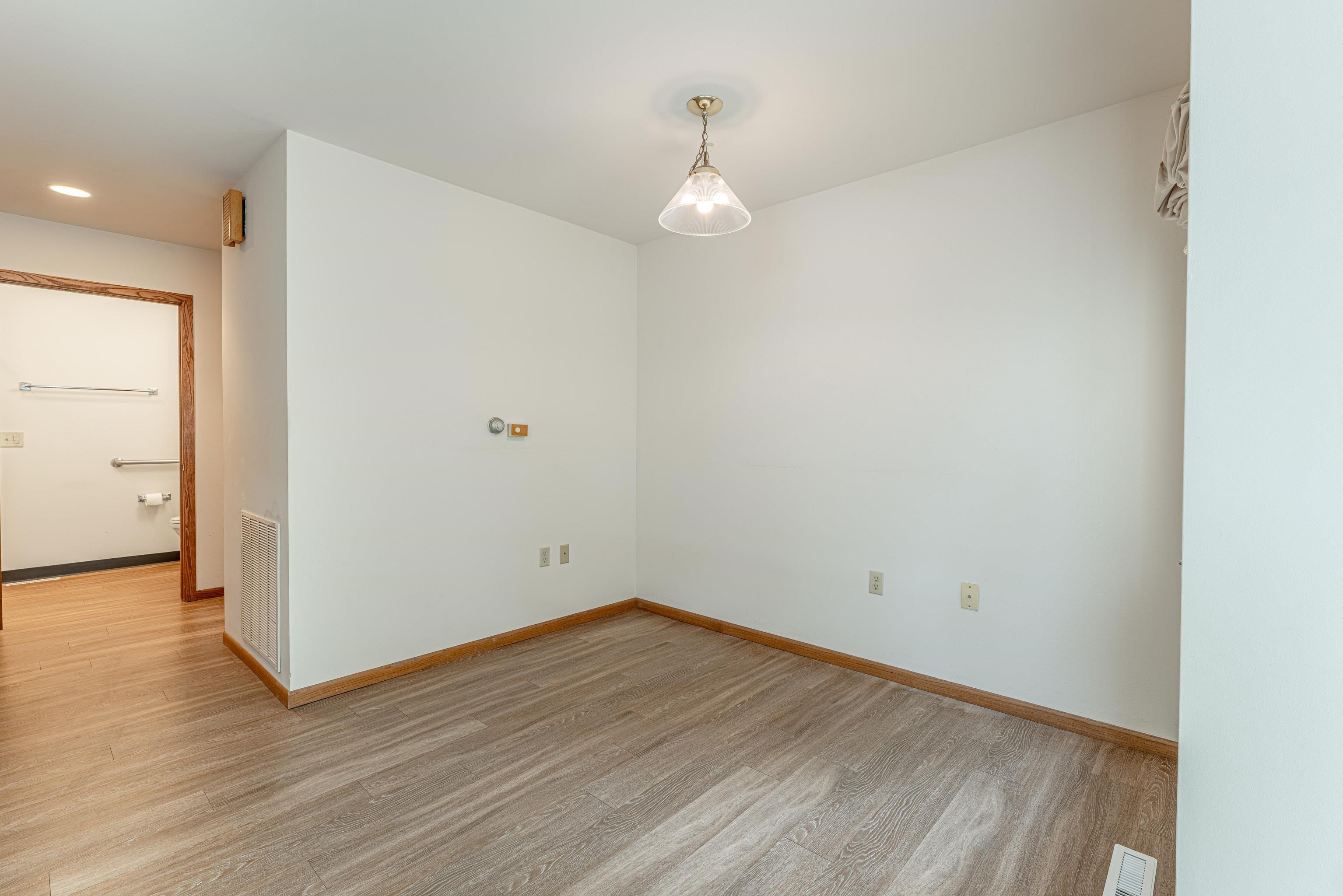 4 Sebring Court Madison, WI 53719 - Photo 12 of 51