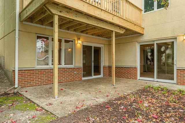 $460,000 | 4 Sebring Court, Madison, WI 53719