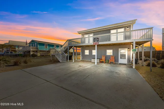 $1,120,000 | 1720 North New River Drive, Surf City, NC 28445